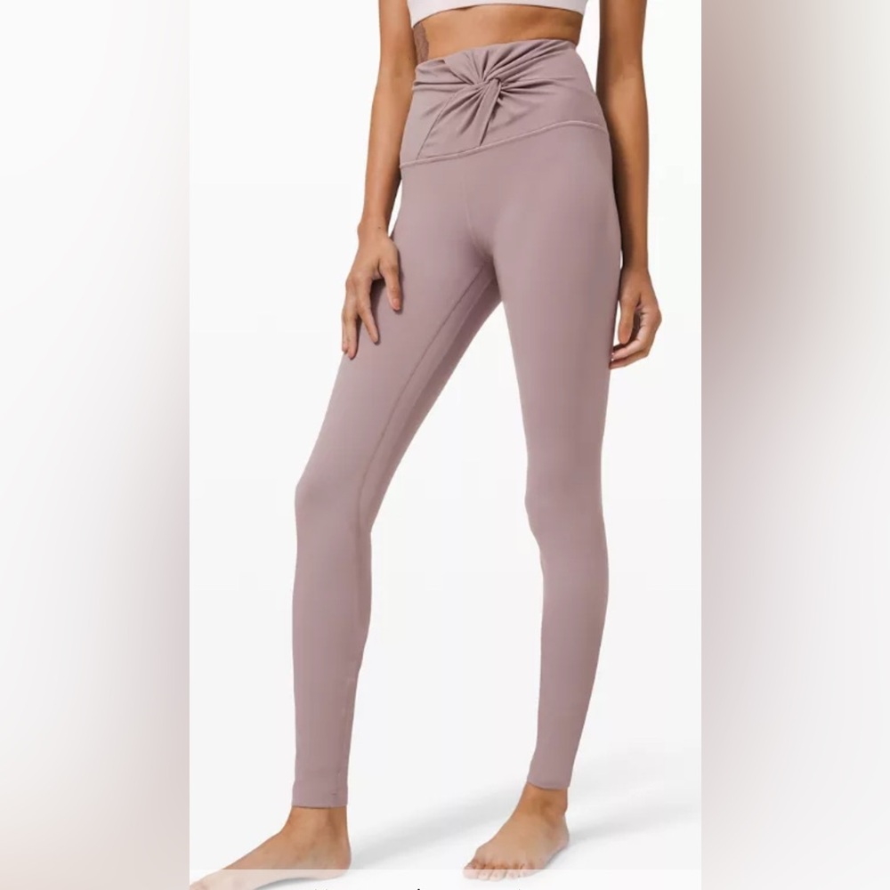 Lululemon Align High-Rise Twist Waist Tight Leggings Mauve Size 8 - 28” Inseam
